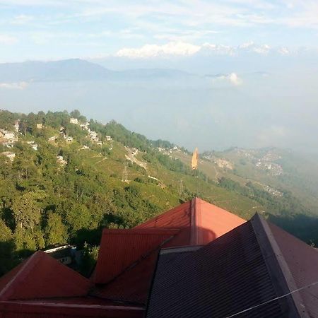 North Point Hotel Darjeeling  Exterior photo